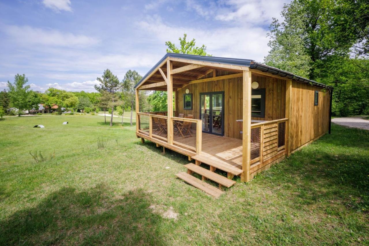 La Clairiere - Ecolieu De Vacances Lamothe-Fenelon Exterior photo